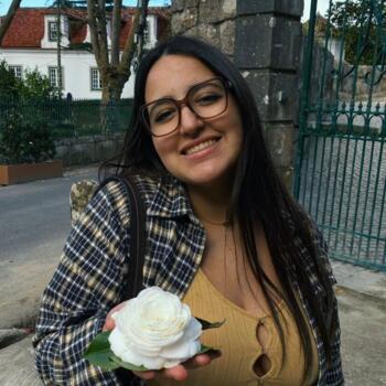 Babysitter em Algueirão: Lara