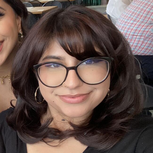 Baby-sitter in Edmonton: Saira