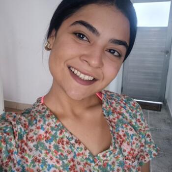 Nanny in Madrid: Arantxa