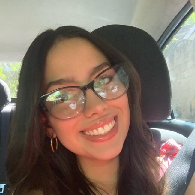 Babysitter in San Salvador: Sofía