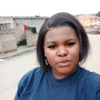 Babysitter in Johannesburg: Pretty