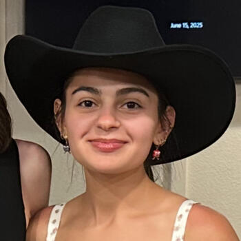 Babysitter in Murrieta: Amal