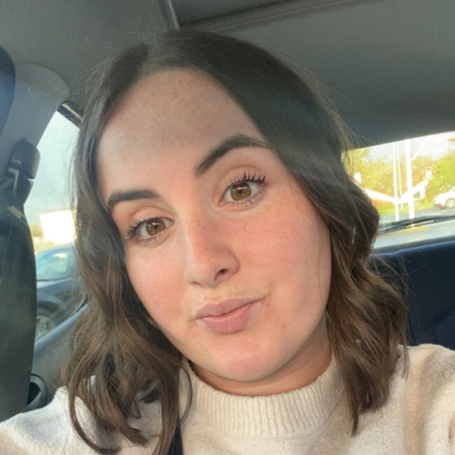 Babysitter in Niort: Pauline