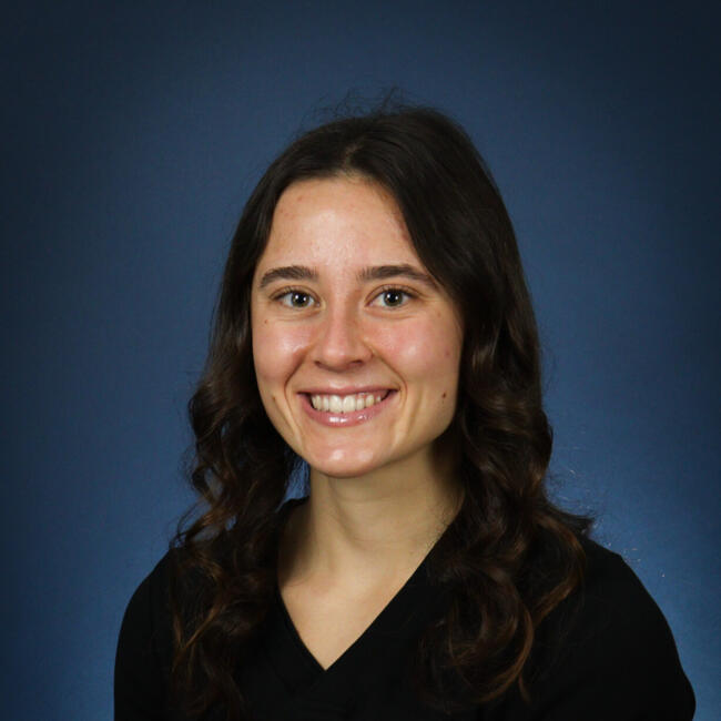 Babysitter in Fort Wayne: Delilah