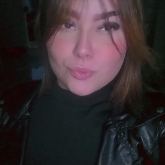 Babysitter in Guaramirim: Marcela