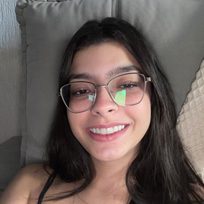 Babá em Praia Grande: Raissa