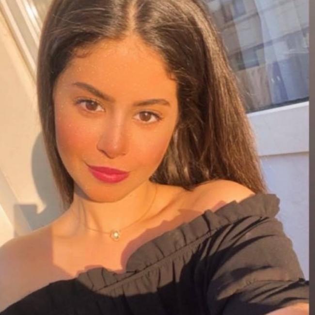 Niñera en Etterbeek: Dounia