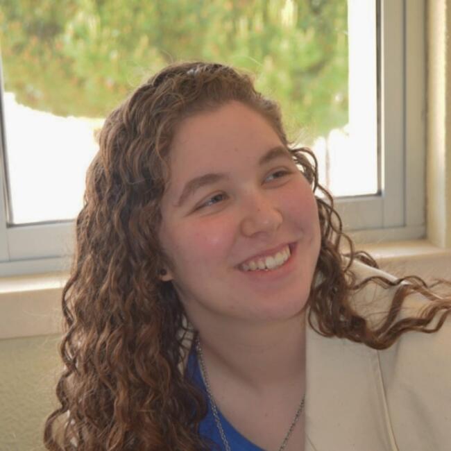 Babysitter em Azambuja: Inês