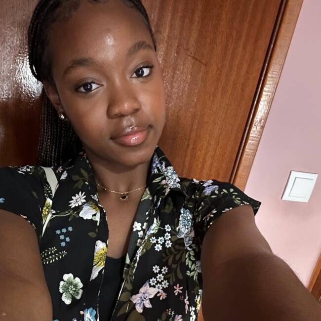 Babysitter in Entroncamento: Flávia