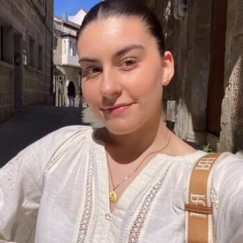 Babysitter in Pontevedra: Marta
