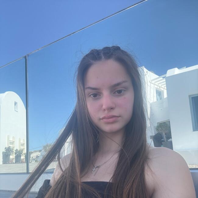 Babysitter in Piraeus: Atzelina