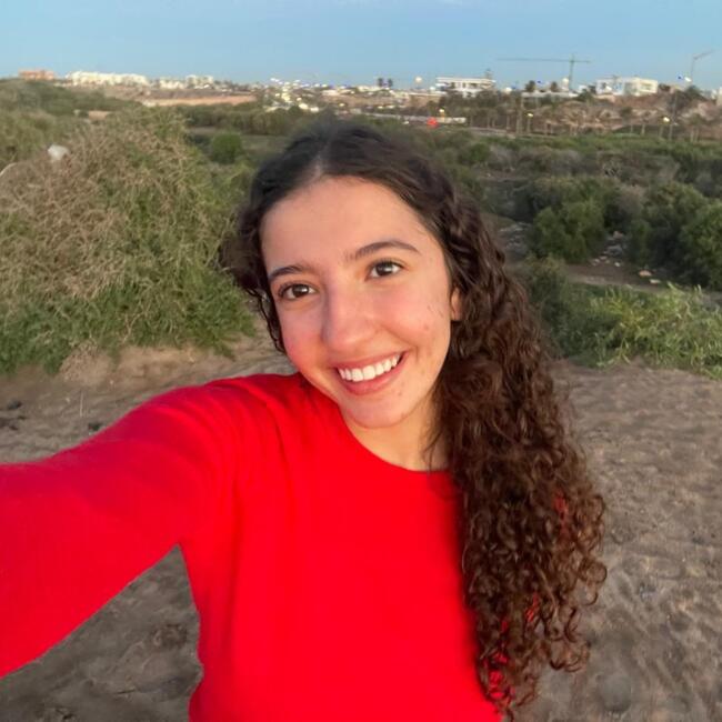 Babysitter in Bouskoura: Rim