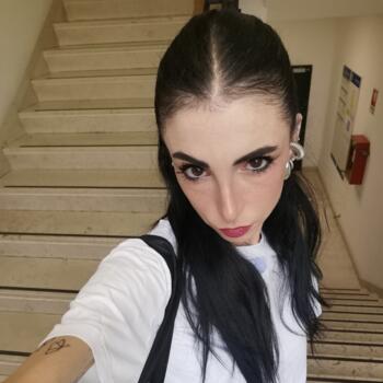 Babysitter Civitanova Marche: Elisa