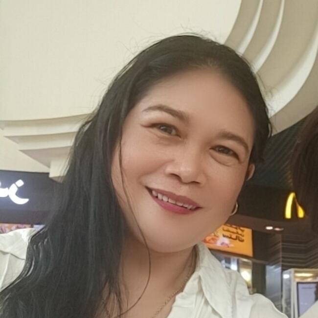 مربية أطفال في Jazīrat Abū Z̧aby: Nea