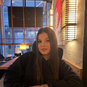 Opiekunka do dziecka w Opole: Dominika