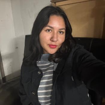 Babysitter in Whittier: Maritza