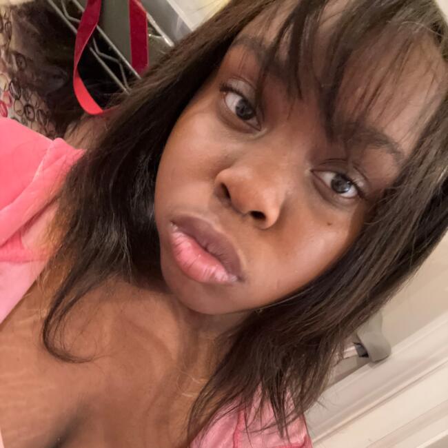 Babysitter in Massapequa: Kayla