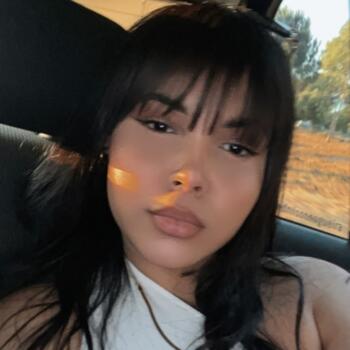 Babysitting job in Porto Salvo: babysitting job Edna