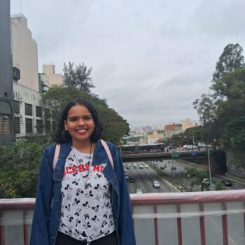 Babysitter in São Paulo: Grace Kelly