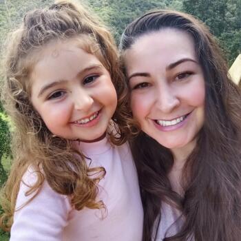 Emprego de babá em Florianópolis: emprego de babá Valéria