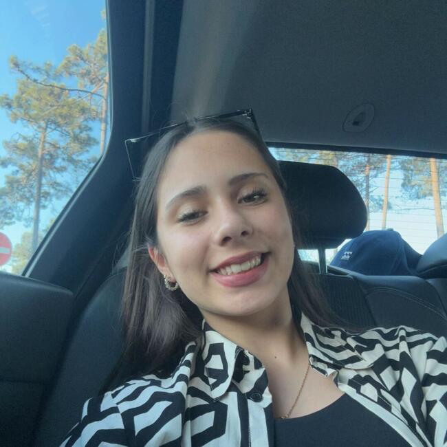 Babysitter in Sosa: Lara Ribeiro