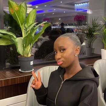 Babysitter in Châtenay-Malabry: Yasmine 