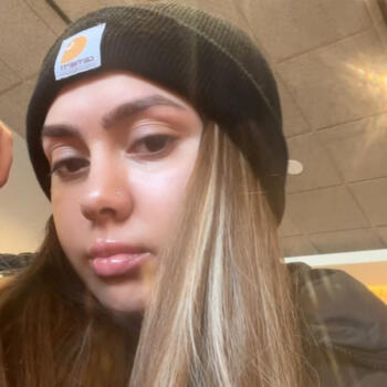 Babysitter Brookfield (Wisconsin): Leilani