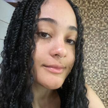 Babysitter Aracaju: Kevany