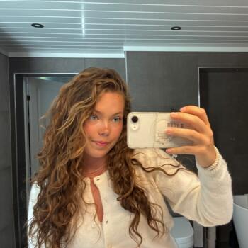 Babysitter in Oslo: Emma