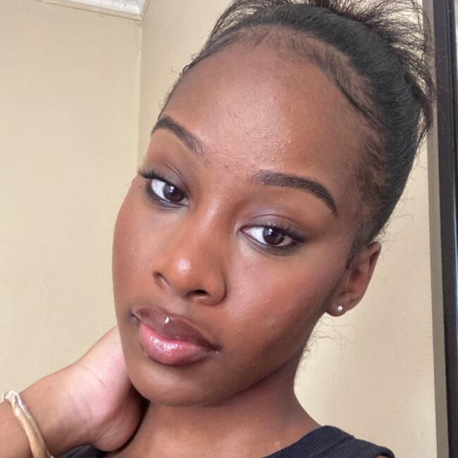 Babysitter in Randburg: Leeane