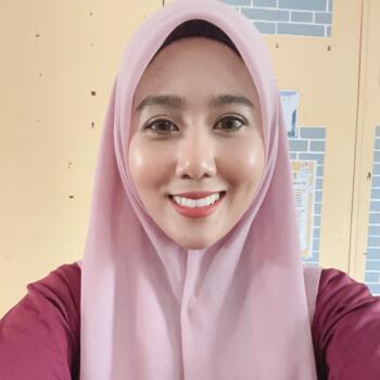 Babysitter in Kota Bharu: Tengku Puteri