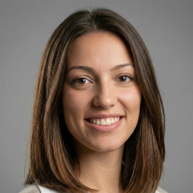 Babysitter in Lisbon: Ana