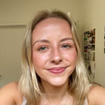 Babysitter in Niseko Town: Kate