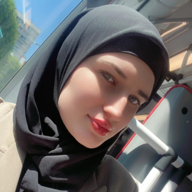 Babysitter in Argenteuil: Rayana