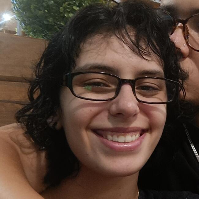 Babysitter in Itaquaquecetuba: Giovanna