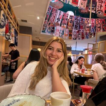 Babysitter Parla: Yuliana