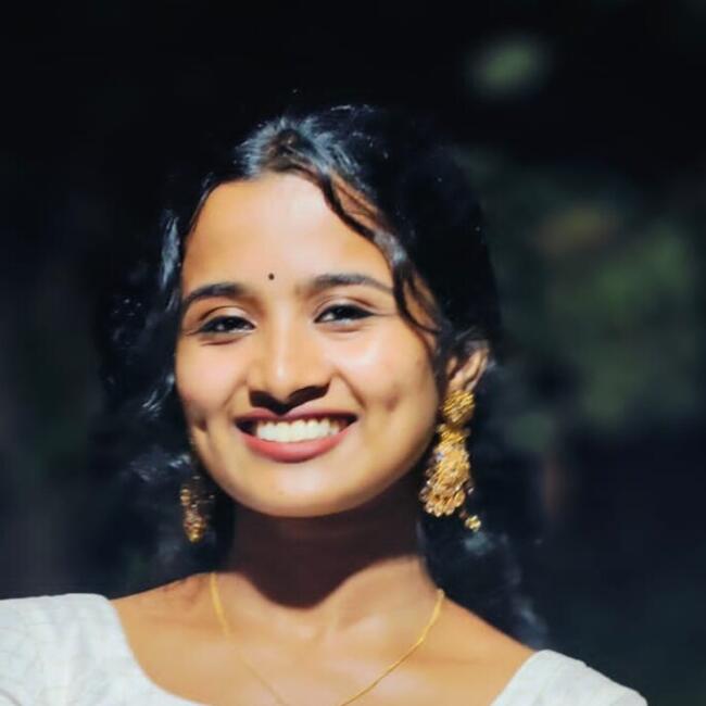 Babysitter in Thiruvananthapuram: Sreelakshmi