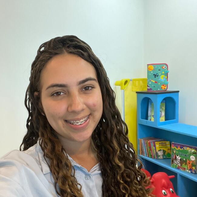 Babysitter in Campina Grande: Maria