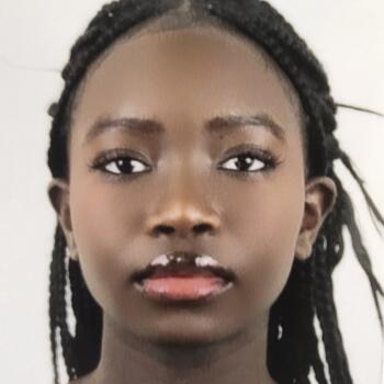 Babysitter in Bron: Astou