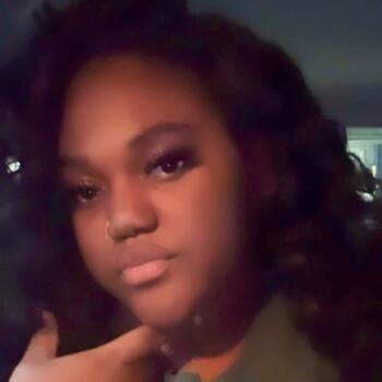 Babysitter in Florence (South Carolina): Ebony