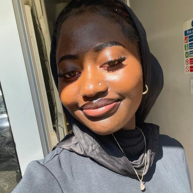 Babysitter in Graigue (Leinster): Khairat jadesola