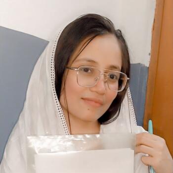 गुरुग्राम में बेबीसिटर: Sumaiya