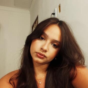 Babá em João Pessoa: Julia