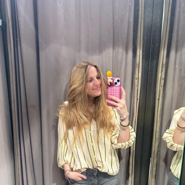 Babysitter in Jouars-Pontchartrain: Emma