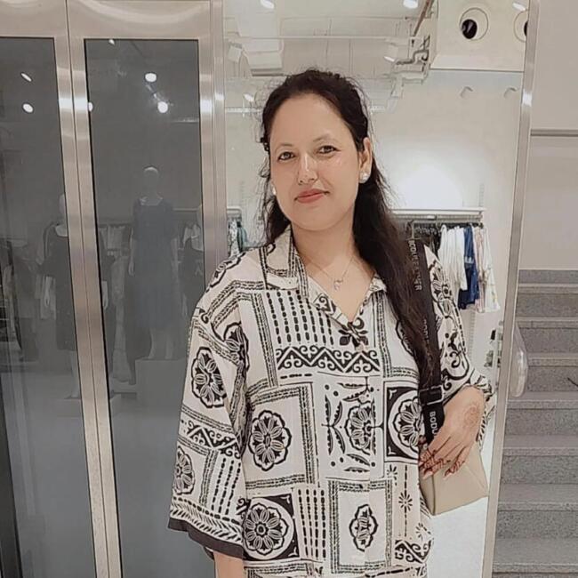Nanny in New Delhi: Bina
