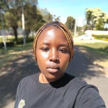 Babysitter Eldoret: Maxine