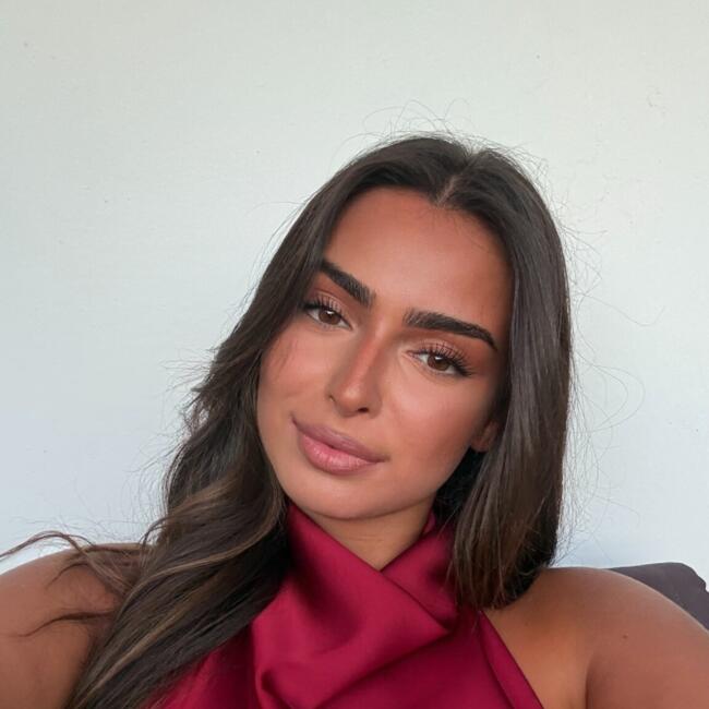 Babysitter in Boulogne-Billancourt: Melissa