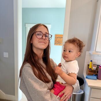 Babysitter in Tacoma: Tula