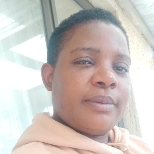 Babysitter in Cape Town: ENALA NYIRENDA