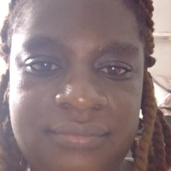 Nanny in Riyadh: Janet